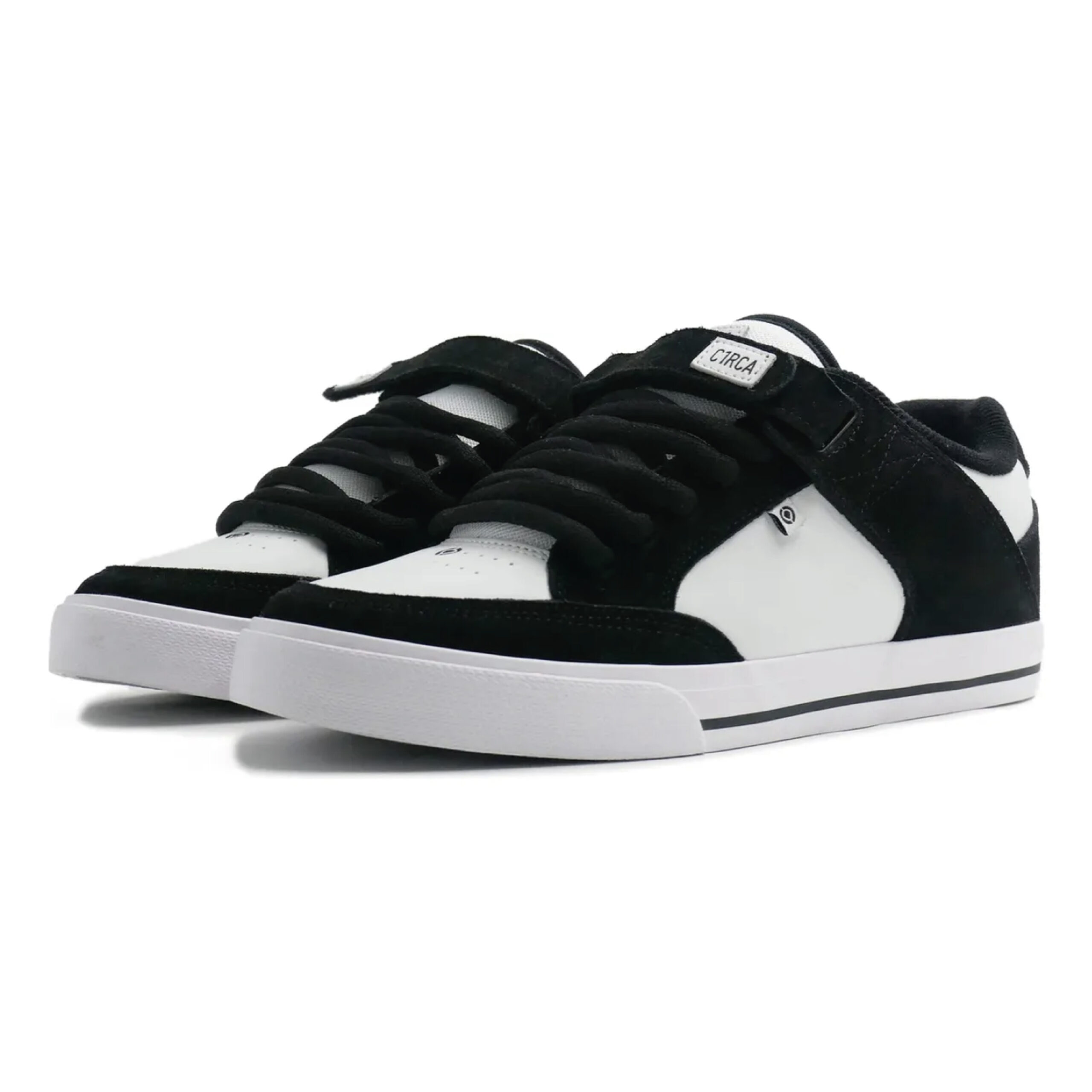 CIRCA, 205 VULC BLACK/WHITE